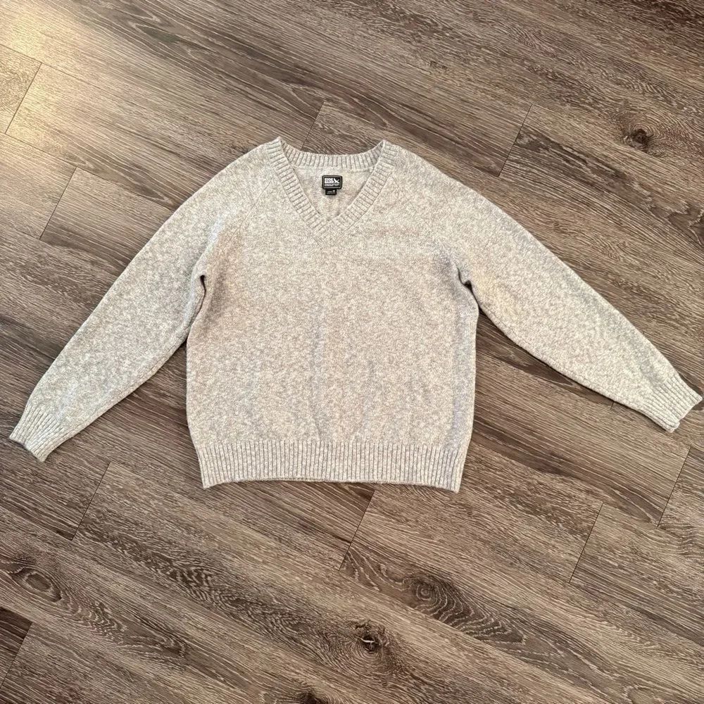 Eddie Bauer Cotton Blend V Neck Sweater